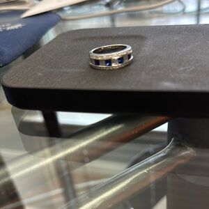 Sapphire and diamond platinum ring